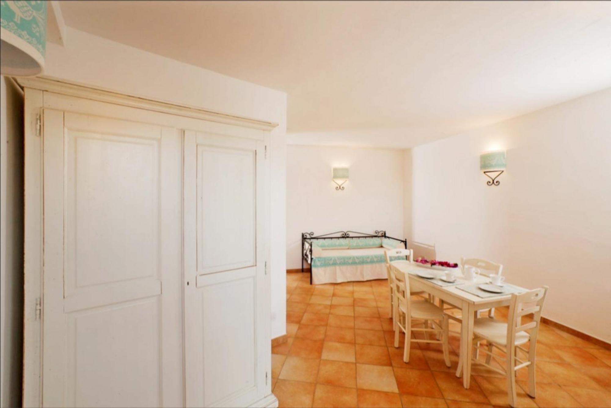 Residence Pierre & Vacances Vignola Mare المظهر الخارجي الصورة